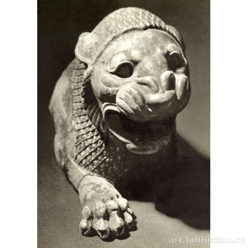 Протома льва из лазурита