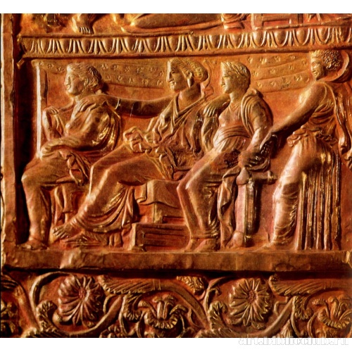 Детали сцен из жизни Ахилла на горите из Мелитопольского кургана