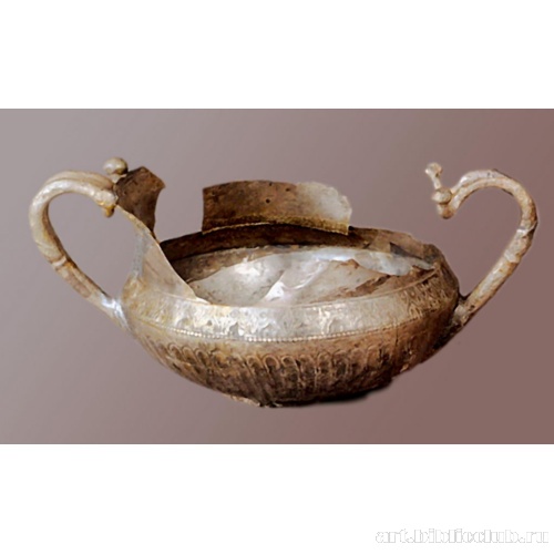 Канфар на низком кольцевом поддоне