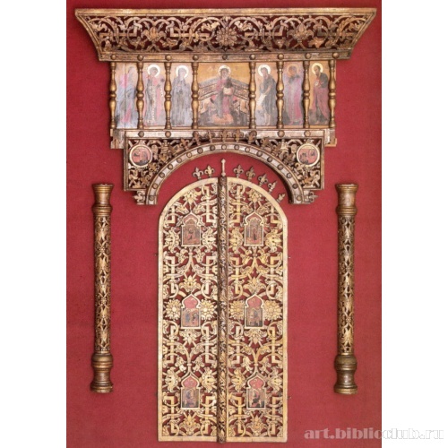 Царские врата с сенью
