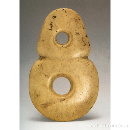 Пластина в виде двойного диска би. Культура Хуншань