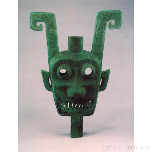 Двусторонная антропоморфная маска с рогами