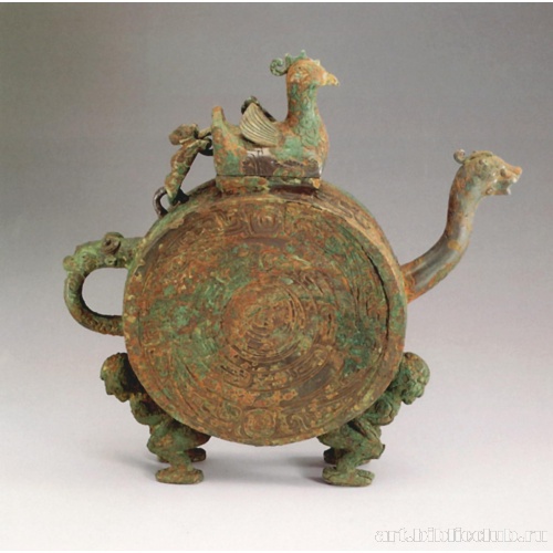 Сосуд с зооморфными и антропоморфными мотивами