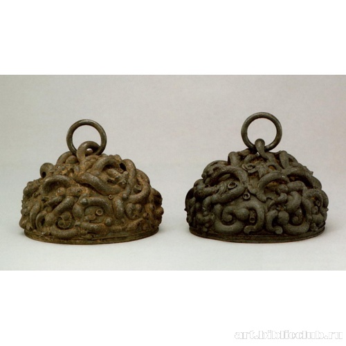 Два фигурных отвеса