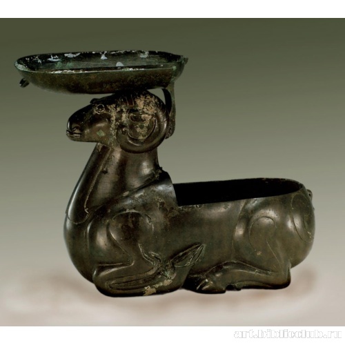 Светильник с крышкой, в виде барана