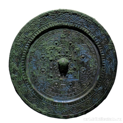 Зеркало с изображением доски для игры в любо