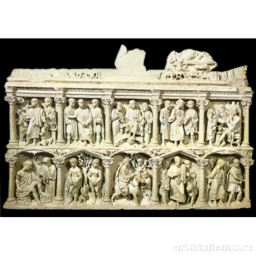 Саркофаг Юния Бассуса