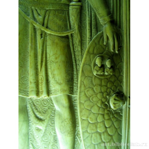 Диптих Стилихона. Деталь. Щит Стилихона