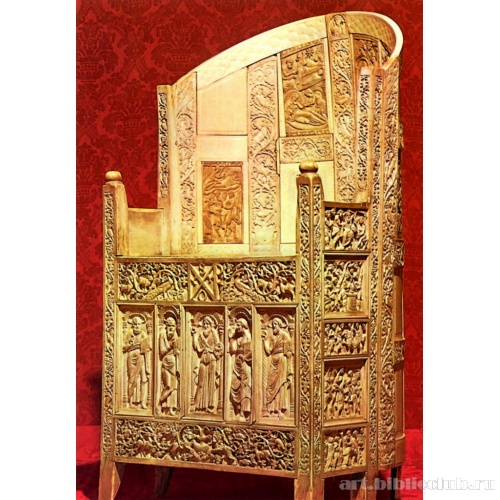 Трон епископа Максимиана