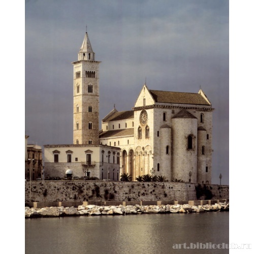 Собор в Трани. Вид с юго-востока