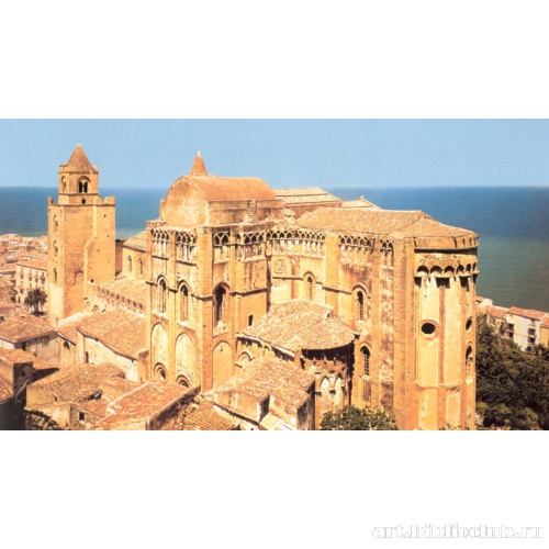 Собор в Чефалу. Вид с юго-востока