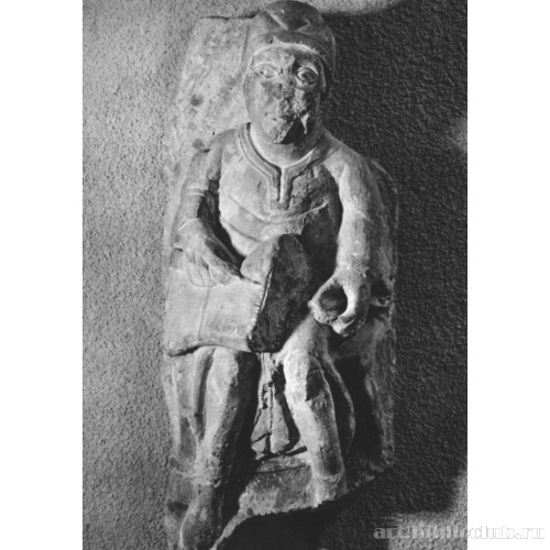 Скульптура из собора в Памплоне. Сапожник