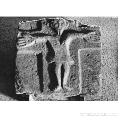 Распятие. Рельеф из Виллатуэрта