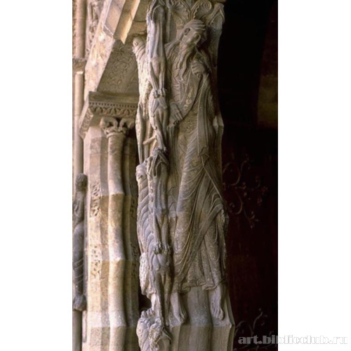 Пророк Иеремия или Исайя (разделительный столп портала)