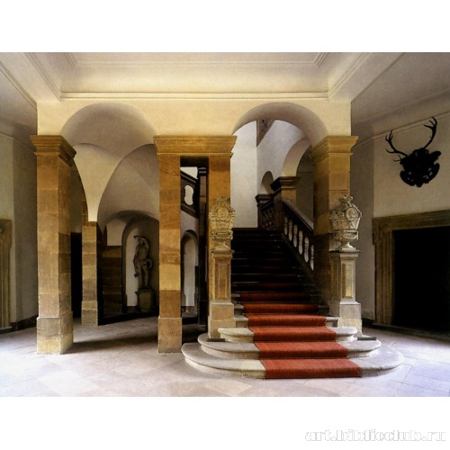 Дворец, лестница северного флигеля