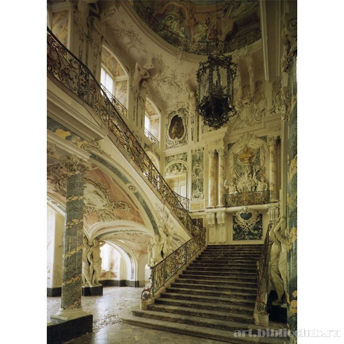 Дворец Аугустусбург. Парадная лестница, вид от вестибюля, фрагмент