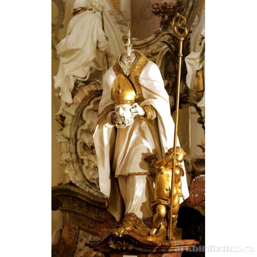 Центральный алтарь. Св. Дионисий