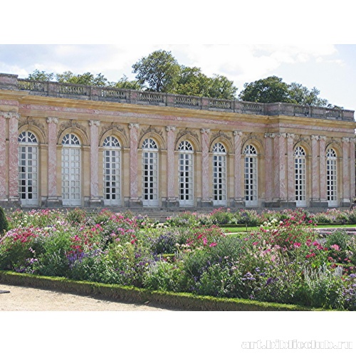 Мраморный (большой) Трианон, фрагмент фасада