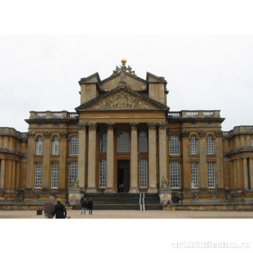 Дворец Бленхейм. Главный вход