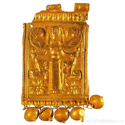 Бляшка с подвесками в форме плодов граната