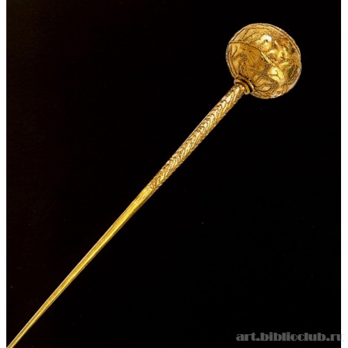 Богато орнаментированная булавка со сферовидной головкой