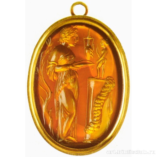 Кулон с камеей