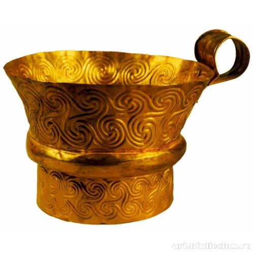 Чаша с ручкой