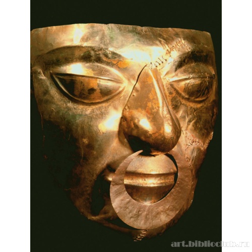 Маска с круглым носовым украшением