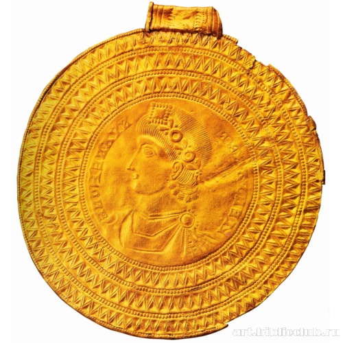 Германская золотая подвеска