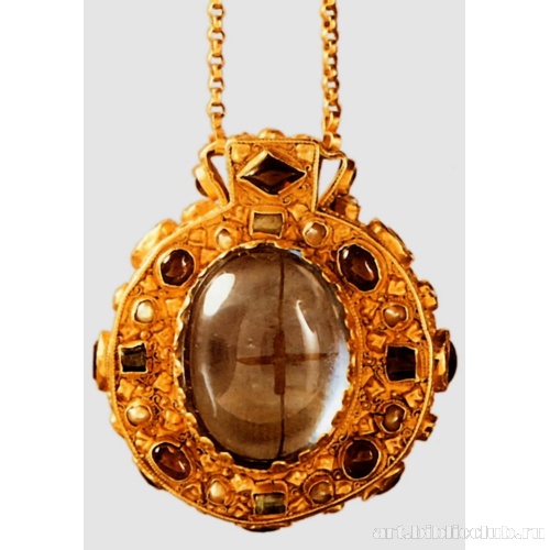 Реликварий Карла Великого