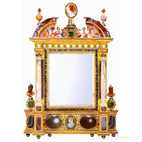 Зеркало венецианской работы