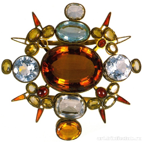 Застежка папской ризы