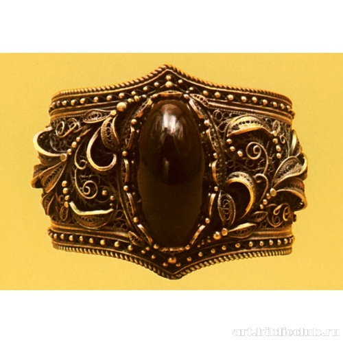 Браслет с дымчатым топазом