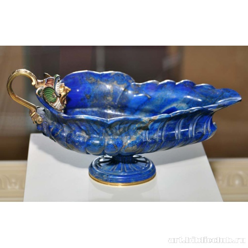 Чаша. Вид сбоку