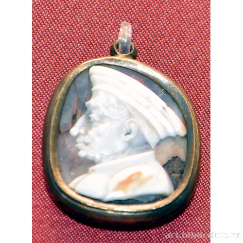 Камея «Портрет Козимо Медичи Старшего»