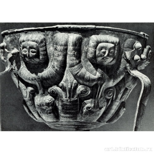 Котел, из гробницы Барберини в Палестине