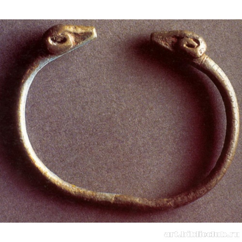 Серебряный незамкнутый браслет