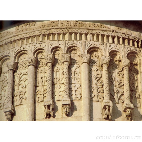 Дмитриевский собор