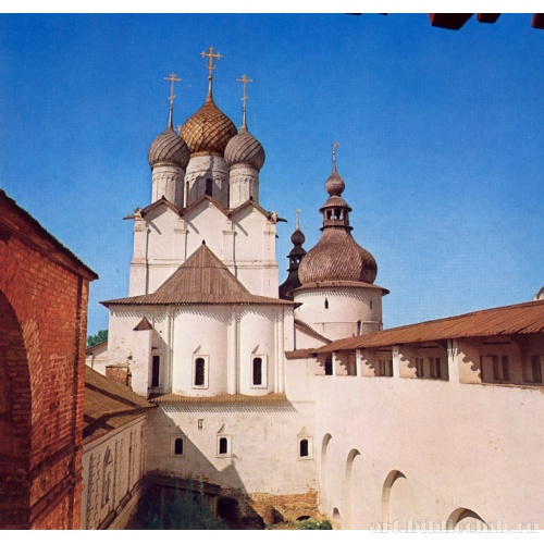 Надвратная Воскресенская церковь Ростовского кремля