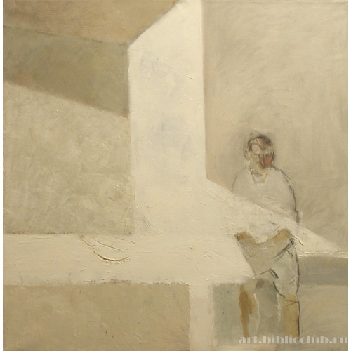 Белый интерьер с фигурой