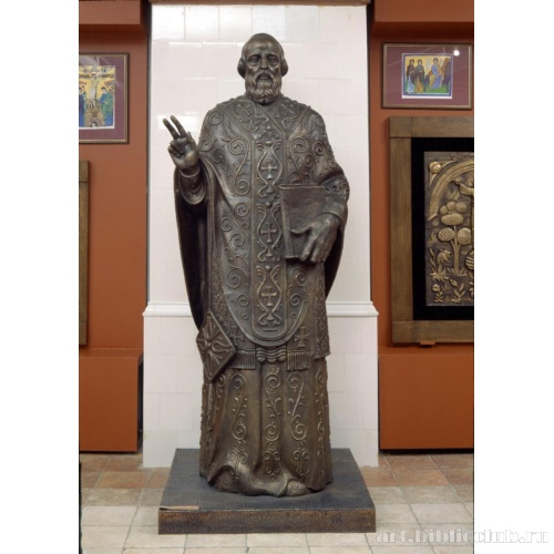 Памятник Святому Николаю Угоднику