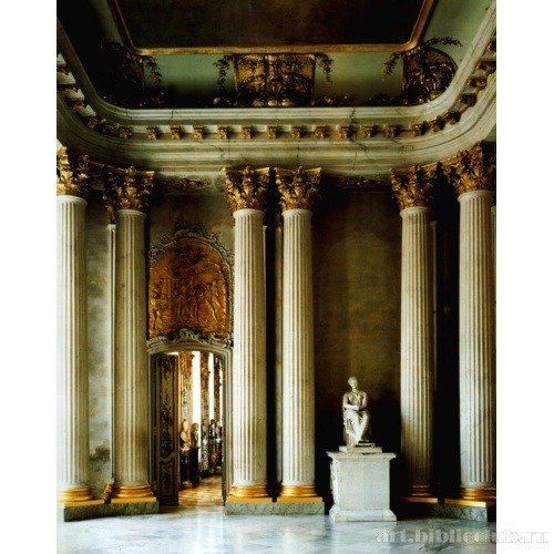 Дворец Сан-Суси. Вестибюль