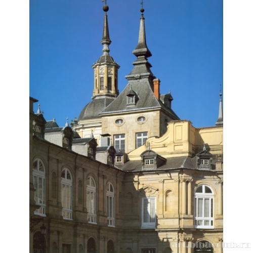 Дворец Ла-Гранха-де-Сан-Ильдефонсо. Задние башни