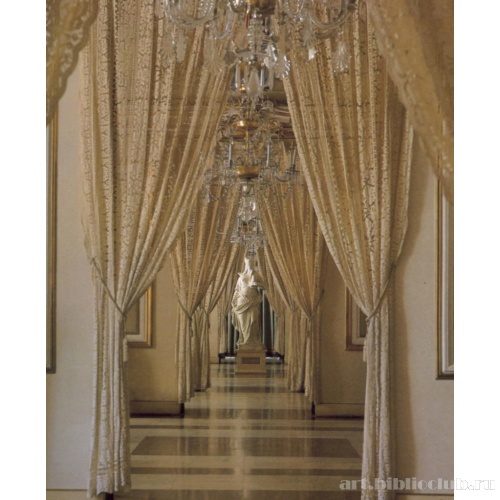 Дворец Ла-Гранха-де-Сан-Ильдефонсо. Анфилада нижнего этажа