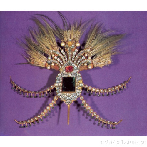 Эгретка с перьями