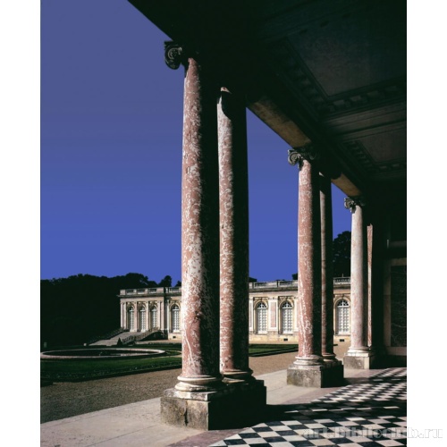 Версаль. Колоннада Малого Трианона