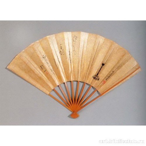 Подсвечник с ножкой в форме хризантемы