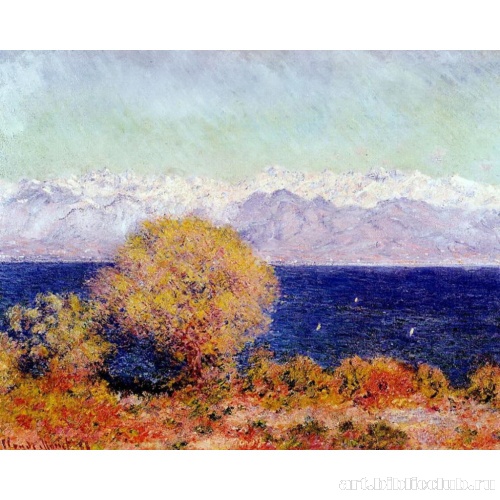 Вид на вершины Альп. Антиб