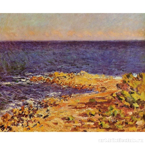 Море в Антибе