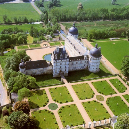 Замок Валансэ. Вид сверху